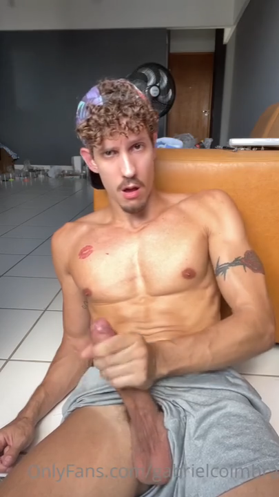 Gabriel oimbra masturbation